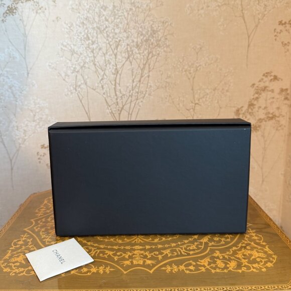 Authentic Chanel gift Box - Picture 7 of 7